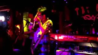 The Nerds - Hey, Soul Sister