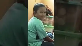Reza usia 5 th kok masih lucu