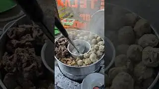 Bakso Urat Gerobakan seporsi 20rebu
