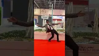 Shahrukh khan style Dubai expo Weter shorts #shorts #dubaiexpo #weter