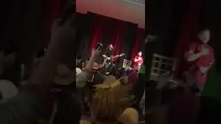 “Somebody once told me … “ Anime St Louis 2023 *all star* 🎸🎤 #jonathanyoung #calebhyles 🔥