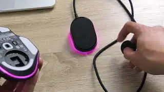 Razer Basilisk V3 Pro: mouse premium pentru gameri si Razer Mouse Dock Pro pentru incarcare wireless