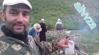НАВОРИ НАВБАТИ ДАР АЙЛОК, ПОДПИСАТСА КУНЕД ВА НАВОРХОИ НАВРО ИНТИЗОР БОШЕД.