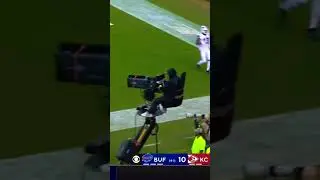 Chiefs blitzing once again resulting in a touchdown for Stefon Diggs