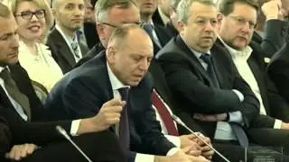 Решил "поумничать" перед Путиным