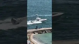 Beautiful SeaVee passes the Haulover Inlet Jetty Filmed exclusively for us by my good friend Scott