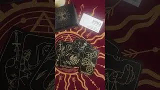 ❤️СТОИТ ЛИ ЕМУ ВЕРИТЬ?❤️ #shorts #таро #tarot #гадание #гаданиятаро #гаданиеонлайн #карты #таролог