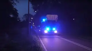 [ Primeur ] Brandweer Mijdrecht ( 09-1352 ) met spoed naar een afhijsing in Uithoorn