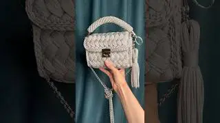 Пишите в комментариях свой самый любимый сериал ❤️Отгадаете мой?😋 #crochetbag #crochet #handmade