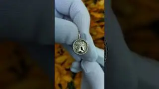 Кулон Янус из Фильма Турист, но по канону. Серебро и Топаз.