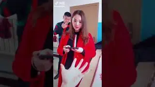 #210抖音【抖音榜】這個要零用錢的方式很有想象力 媽媽你長得真漂亮 結果還是不給你-Tik Tok