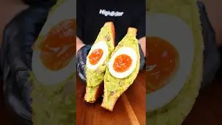 Guacamole fried toast