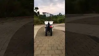 Test jemping si muka dua