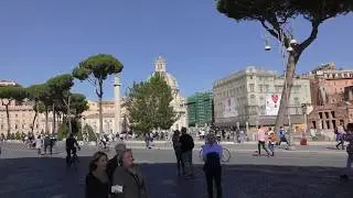 Simon Busch - Ain't No Sunshine - Piano street performer Rome