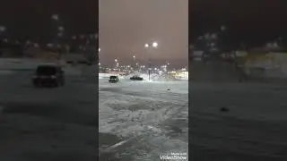 Drifting on the Mall riser👍