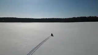 А наши дети вырастут скоро, и опустеет солнечный город, ночью в тишине погасив огни.