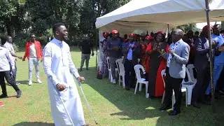 Agabuutikidde Akulira NUP Robert kyagulanyi akubirizza Banakibiina bulijjo okuyimirira ku mazima