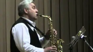 Саксофон на экзамене по вокалу