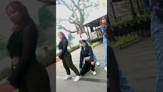 Kiss Of Life - Bad News Dance Cover by LUNOX from Invasion DC 👖by WAUW Jeans