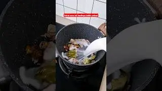 Masak nasi kuning biar rasanya lebih gurih dan gak bau kunyit mentah! #ivdcooking #resepnasikuning