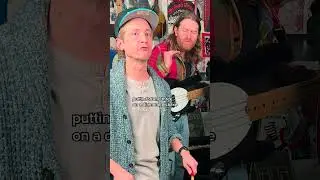 Bluegrass Chappell Roan, but it’s Redstone Elevator by Quentin Lovejoy 