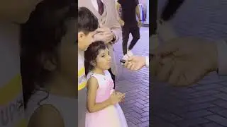 Pakistani cute fans ask question www.zamelect.ae choty waidy paiyan