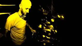 Pete Heller  |  Live @ Triple J Sydney  09.03.2002