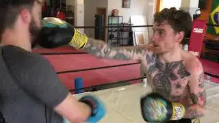 Ali V Michael (shovel punch) @LETMEBANGBRO