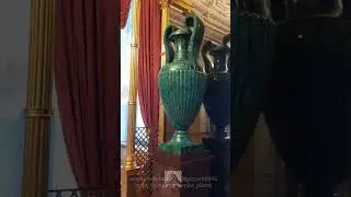 Малахитовая гостиная Зимнего дворца Санкт-Петербург