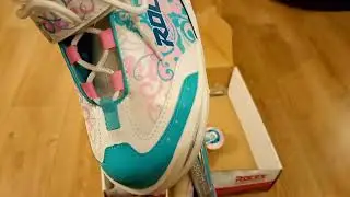 Роликовые коньки детские раздвижные Roces Yuma Girl
