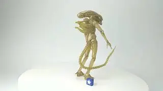 Фигурка Alien Чужой-ксеноморф (23 см) 102528