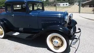 1932 FORD MODEL B 5 WINDOW COUPE