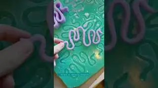 Squiggle Drying Spots on Period.Shop | Making of 