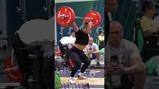 Solfrid Koanda 🇳🇴 120kg / 264lbs Snatch 2023 worlds training hall! 