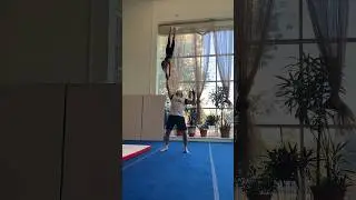 Забавный диалог и новый супер сложный элемент с Аней💪 