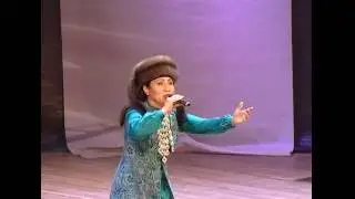 Выступление сибирскотатарской певицы Муниры Хуснутдиновой