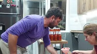 Готовым мокрую аджику в Грузии и заказываем)))