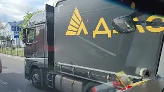 DONGFENG поставил к забору