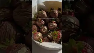 Клубника в шоколаде🍓 Забирай рецепт в инст @oh.honeycake #клубникавшоколаде