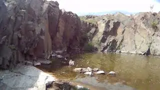2024 0605 Верхнеуральский  район, р.Хлебинка, висячий камень.