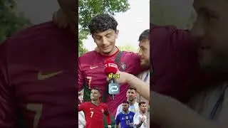 'I wouldn't swap Ronaldo for TEN LIONEL MESSIS!' 😱 #shorts