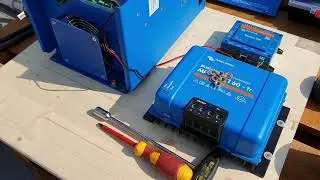 Off Grid 1kWp Victron Energy