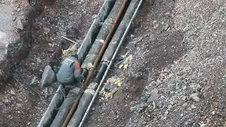 Работы во дворе 15