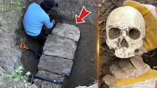 We Found A Tomb Full Of Gold Jewels. ( Great Treasure Hunt! )