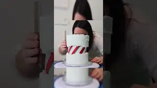 Holiday Candy Cane Cake #shorts
