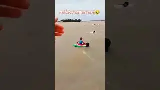 দেশের বিভিন্ন জেলার মানুষ বন্যায় আকস্মিক বিপর্যস্ত।🥹 #shorts #flood #bangladesh