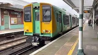 Class 313 departing Worthing