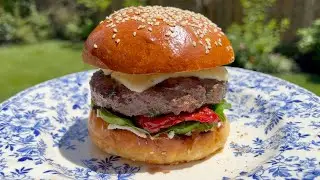 Невероятный СОЧНЫЙ БУРГЕР с авокадо и голубым сыром  |  burger recipe | простой рецепт