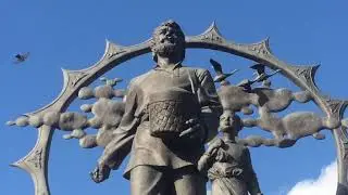 Памятники Барнаула