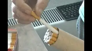 Забиваем сигареты | How to quickly grind a dried tobacco leaf and score several cigarettes at once